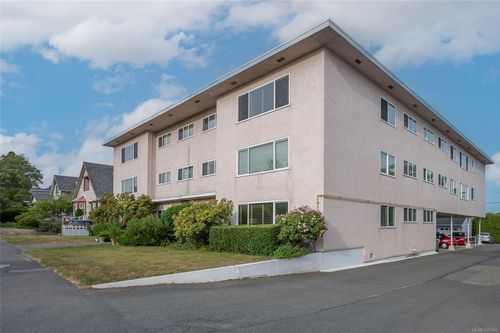 302-2587 Beach Dr, Oak Bay, BC, V8S2N3 | Card Image