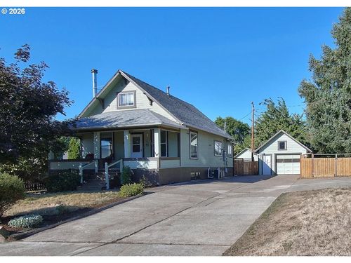 489 S 18th Ave, Cornelius, OR, 97113 | Card Image