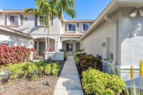 6204 Sandy Bank Ter, Riviera Beach, FL, 33407-1118 | Card Image