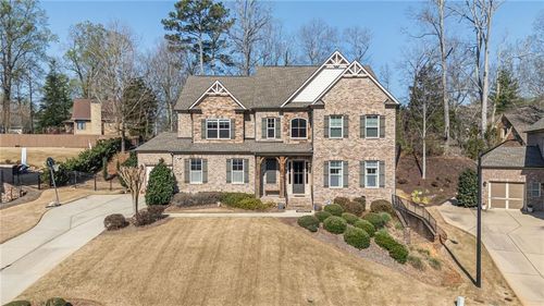 2471 Brewer Way Ne, Marietta, GA, 30066-2216 | Card Image