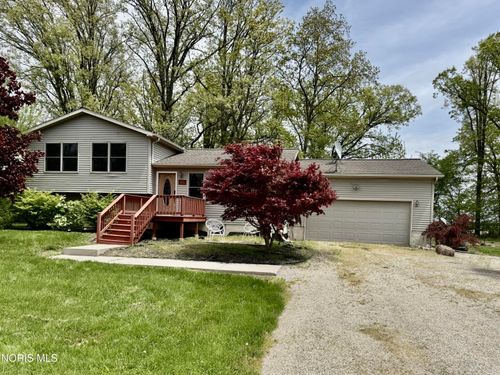 111 Pontiac Trl, Montpelier, OH, 43543-9435 | Card Image