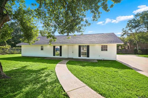 12490 Coontrap Rd, Gonzales, LA, 70737-6369 | Card Image
