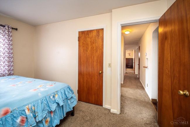 3369 W Galbraith Rd, House other with 3 bedrooms, 1 bathrooms and null parking in Colerain Twp OH | Image 34