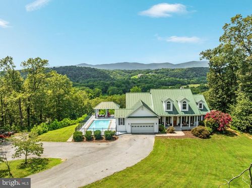 400 Deer Run Cir, Front Royal, VA, 22630-5073 | Card Image