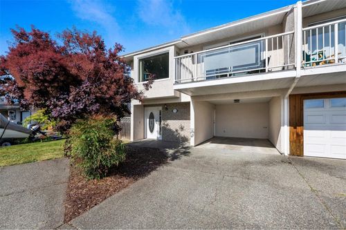 8108 Bertha St, Crofton, BC, V0R1R0 | Card Image