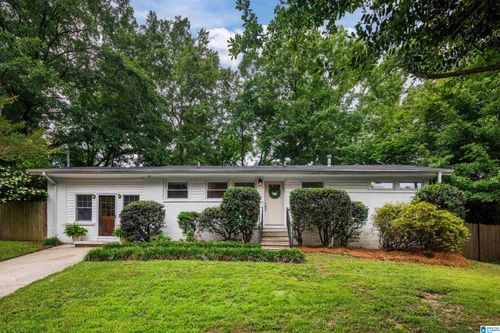660 Bourbon Cir, BIRMINGHAM, AL, 35213-1402 | Card Image