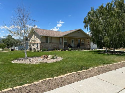 525 N 100 E, Fairview, UT, 84629-5627 | Card Image