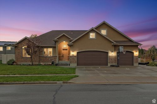 774 Eliza Ct, Farmington, UT, 84025-2095 | Card Image