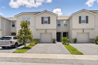 4338 Cloud Hopper Way, Townhouse with 3 bedrooms, 2 bathrooms and null parking in Lutz FL | Image 1