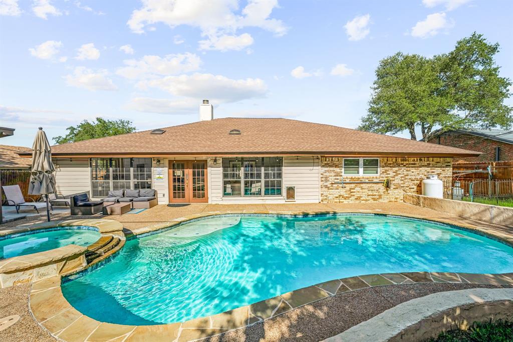 Prairie Wind Blvd, Stephenville, TX 76401