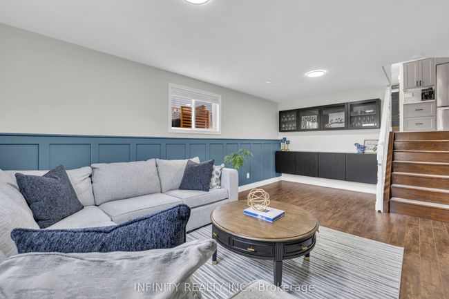 1803 Vicky Cir, House other with 4 bedrooms, 2 bathrooms and 2 parking in Windsor ON | Image 25