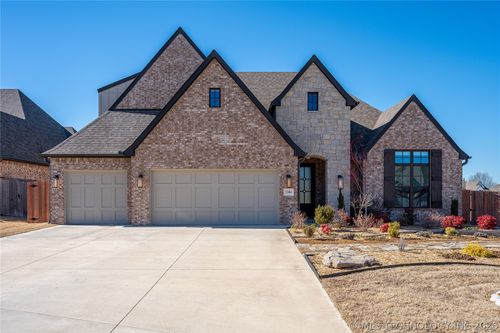 12404 S 103rd East Ave, Bixby, OK, 74008-3042 | Card Image