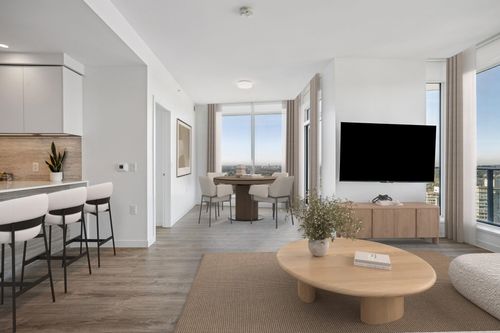 3703-680 Quayside Dr, New Westminster, BC, V3M0P2 | Card Image