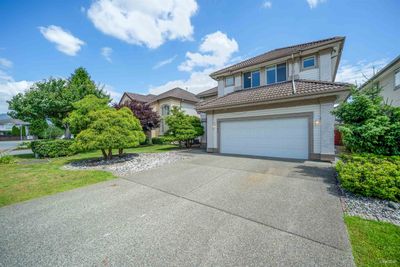 2391 Thames Cres, House other with 4 bedrooms, 2 bathrooms and 6 parking in Port Coquitlam BC | Image 2