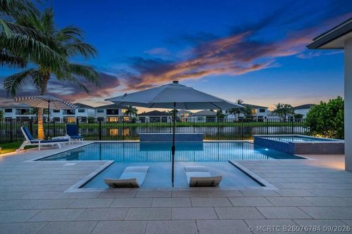8816 Skyward St, Boca Raton, FL, 33496-5609 | Card Image