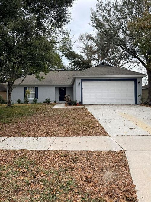 650 Lakemont Dr, BRANDON, FL, 33510-2570 | Card Image