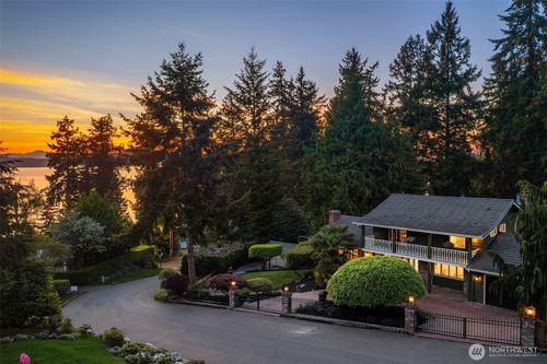 2640 Sw 163rd St, Burien, WA, 98166-3122 | Card Image