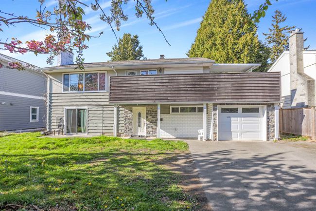 14539 16 Avenue, House other with 4 bedrooms, 3 bathrooms and 6 parking in Surrey BC | Image 2
