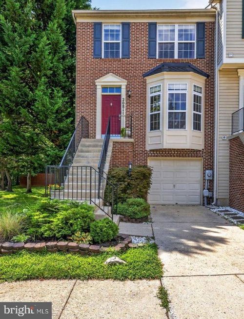 20811 Shamrock Glen Cir, GERMANTOWN, MD, 20874-3976 | Card Image