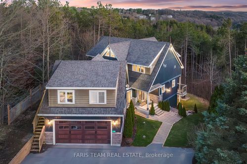 7 Pine Pt, Barrie, ON, L4M4Y8 | Card Image