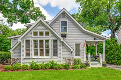 130 E North Ave, Lake Bluff, IL, 60044-2134 | Card Image