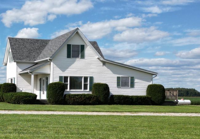 12076 N State Road 101, House other with 4 bedrooms, 1 bathrooms and null parking in Sunman IN | Image 4