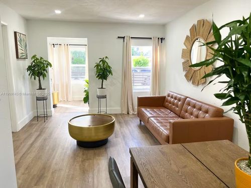 1-1025 Nw 55th St, Miami, FL, 33127-1829 | Card Image