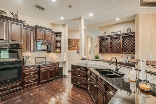 15207 Nightingale Ln, Lakeway, TX, 78734-4762 | Card Image