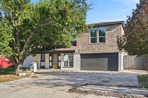 2016 Knollwood Ln, Carrollton, TX, 75006-1713 | Card Image