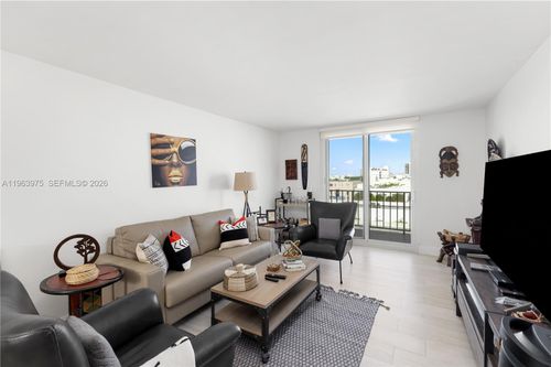 704-720 Collins Ave, Miami Beach, FL, 33139 | Card Image