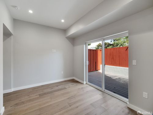 1856 Pacific Ave, San Francisco, CA, 94109-2351 | Card Image