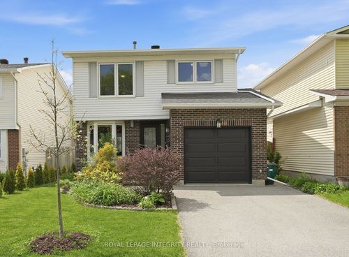 40 Barra Avenue, Kanata, ON, K2L2S1 | Card Image