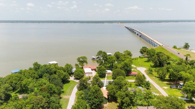 220 Tortuga Way, House other with 3 bedrooms, 2 bathrooms and null parking in Pointblank TX | Image 34