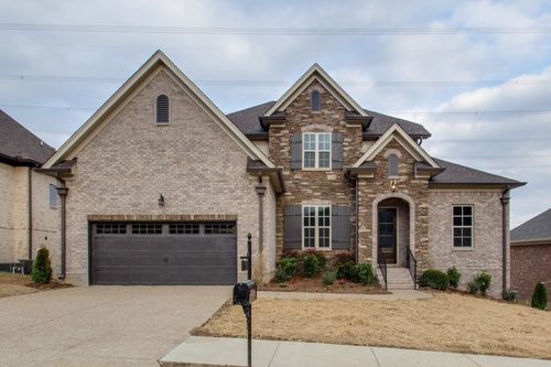 200 Sydney Dr, Goodlettsville, TN, 37072-8429 | Card Image