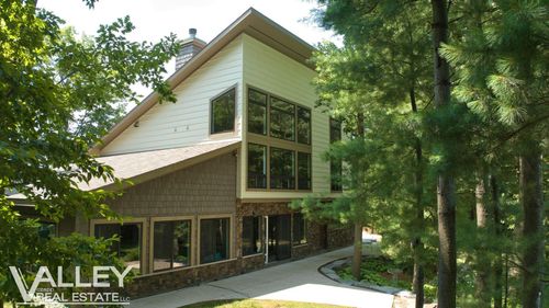 7474 Kochville Rd, Freeland, MI, 48623-8613 | Card Image