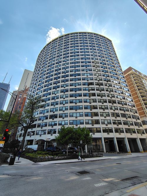 6l-1150 Lake Shore Dr, Chicago, IL, 60611-5219 | Card Image