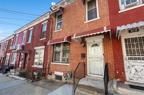 30 Saratoga Ave, Yonkers, NY, 10705-3209 | Card Image
