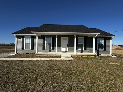 24 Henkle Ln, Loretto, TN, 38469-3038 | Card Image