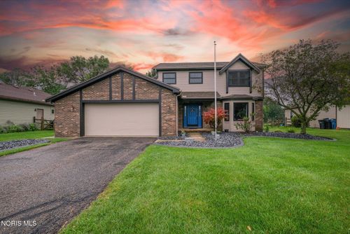 3518 Lynnbrooke Ln, Oregon, OH, 43616-2452 | Card Image