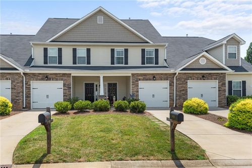 113 Penry Ln, Clemmons, NC, 27012-6868 | Card Image