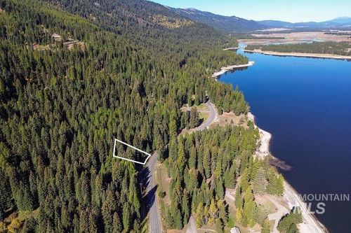 2325 W Mountain Rd, Donnelly, ID, 83615-5087 | Card Image