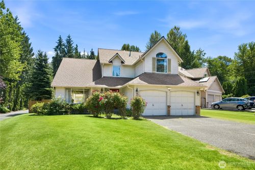 4560 186th Avenue Se, Issaquah, WA, 98027 | Card Image