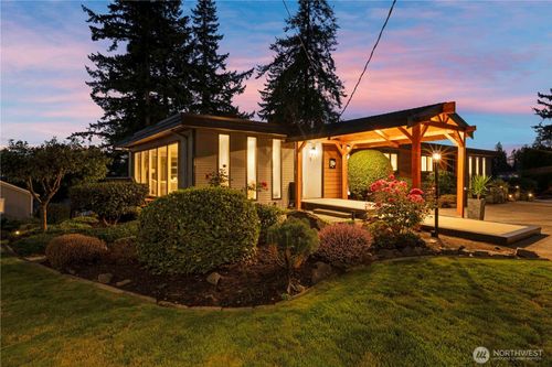 2804 179th Ave E, Lake Tapps, WA, 98391-6418 | Card Image