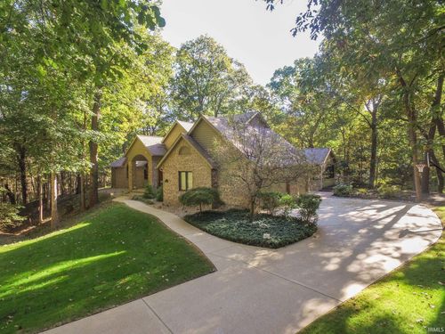 811 Deerwood Ridge, Lafayette, IN, 47905 | Card Image