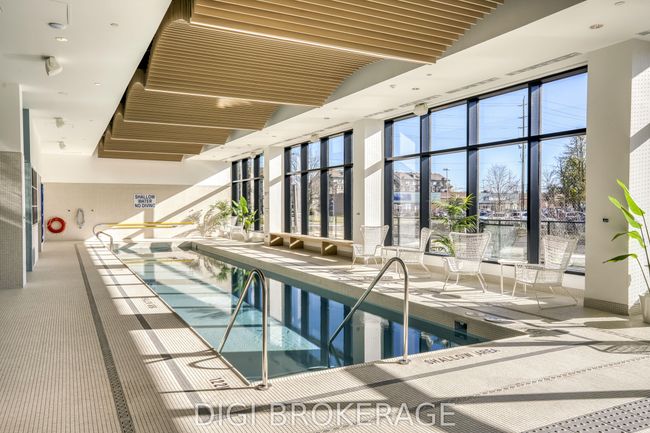 323 - 1250 Cummings Ave, Condo with 1 bedrooms, 1 bathrooms and null parking in Gloucester ON | Image 4