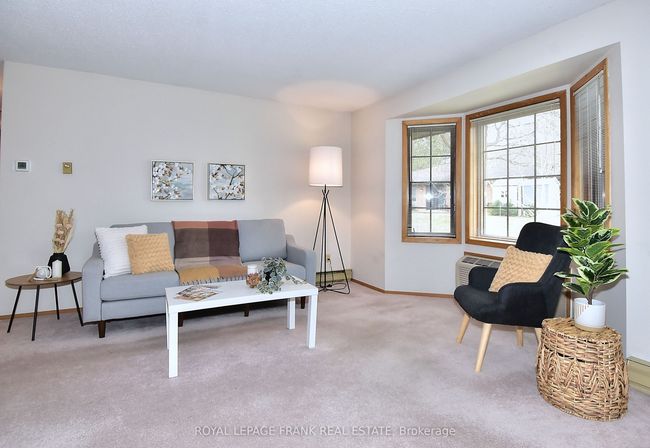 6 - 21 Paddock Wood, Condo with 2 bedrooms, 2 bathrooms and null parking in Peterborough ON | Image 9