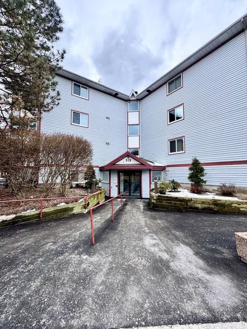 117-318 Lorry Greenberg Dr, Ottawa, ON, K1T2R5 | Card Image