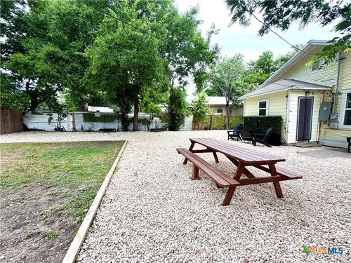 818 S 6th St, Temple, TX, 76504-5818 | Card Image
