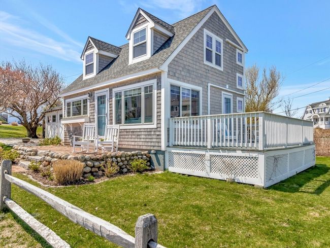 65 Holbrook Ave, House other with 1 bedrooms, 2 bathrooms and 4 parking in Hull MA | Image 32