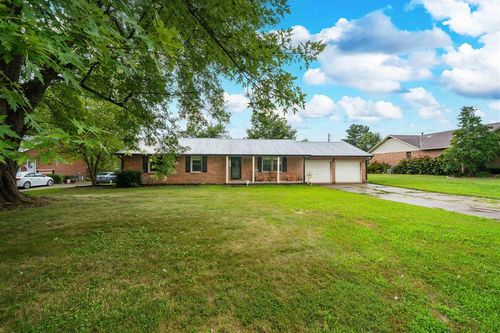 3765 Locust Hill Dr E, Owensboro, KY, 42303-2578 | Card Image